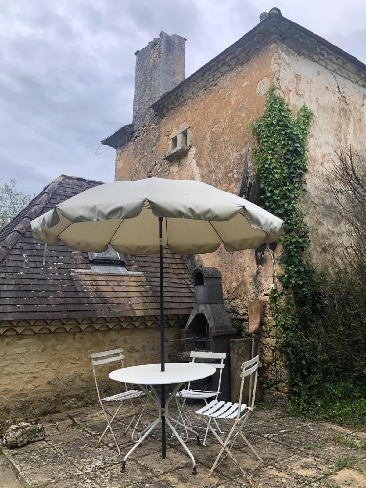 Le Manoir De St Marcel Villa Saint-Marcel-du-Périgord Rum bild
